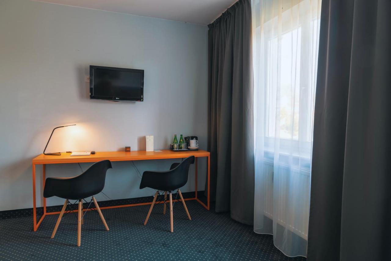 Hotel Poleczki Warsaw Airport Exteriér fotografie